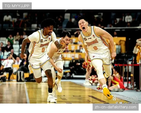 CBA联赛竞争格局重塑 新旧势力碰撞精彩纷呈